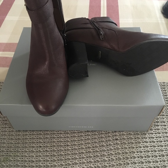 Vionic ankle boots - Picture 2 of 4